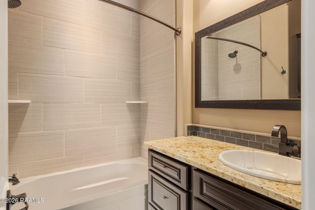 108 Fernridge Drive, Lafayette, LA 70508