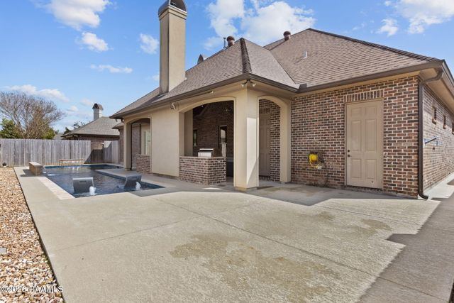 108 Fernridge Drive, Lafayette, LA 70508