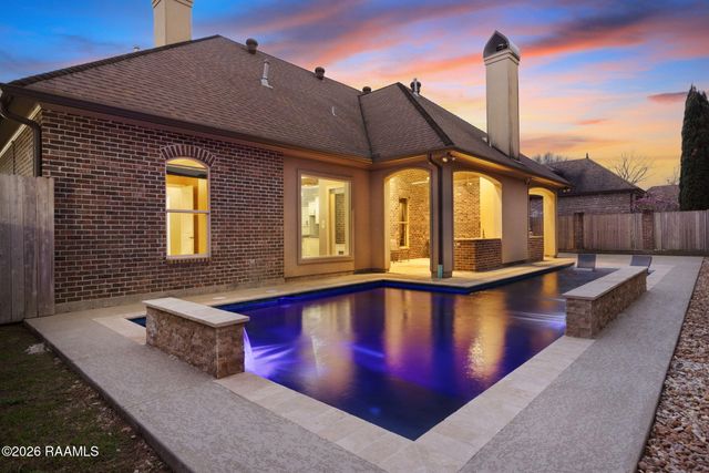 108 Fernridge Drive, Lafayette, LA 70508