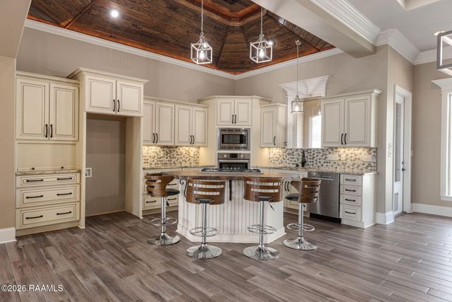 108 Fernridge Drive, Lafayette, LA 70508