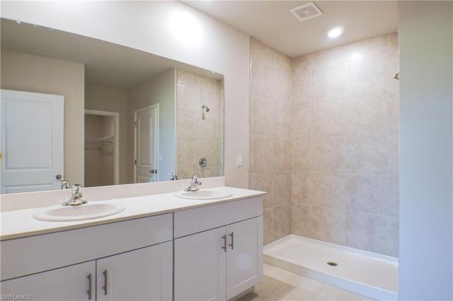 10313 meandering river WAY, Fort Myers, FL 33905