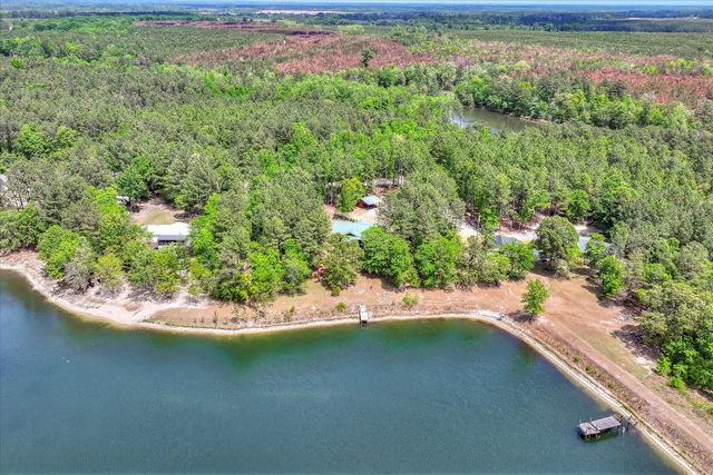 30 Carolyn Lane, Trenton, SC 29847