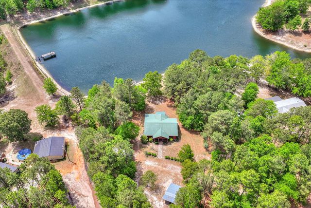 30 Carolyn Lane, Trenton, SC 29847