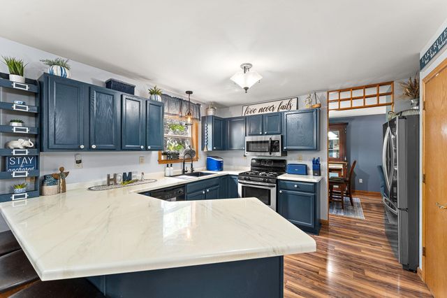 8015 W 147th Avenue, Cedar Lake, IN 46303