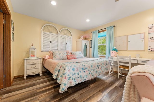 8015 W 147th Avenue, Cedar Lake, IN 46303