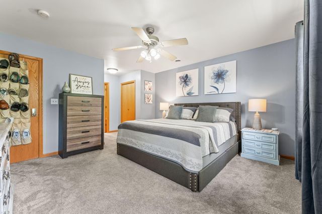 8015 W 147th Avenue, Cedar Lake, IN 46303