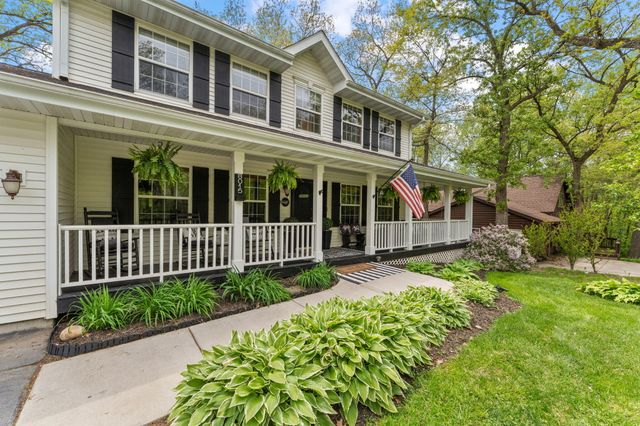8015 W 147th Avenue, Cedar Lake, IN 46303