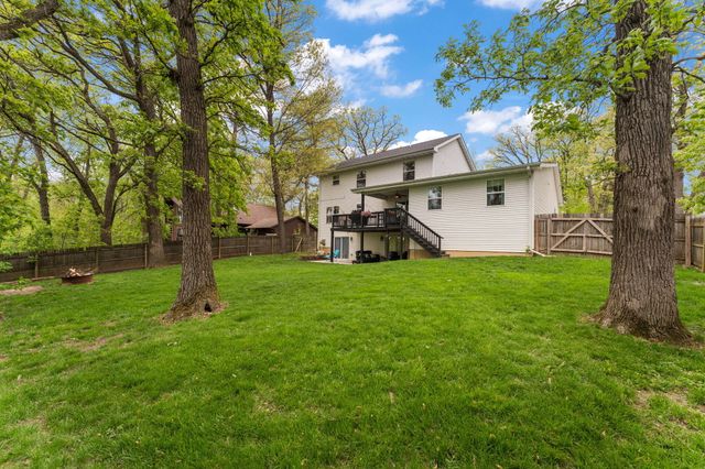 8015 W 147th Avenue, Cedar Lake, IN 46303