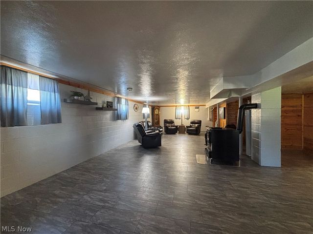 11364 Brosius Road, Garrettsville, OH 44231