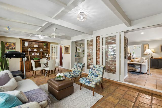 11122 Candlelight Lane, Dallas, TX 75229