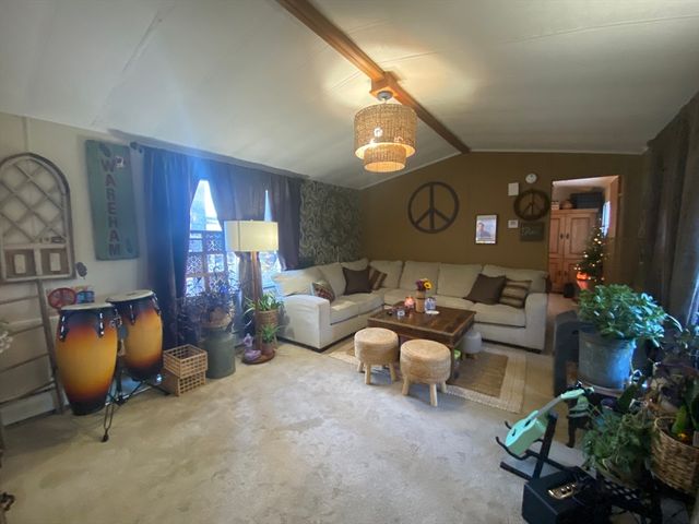 51 Crest Dr, Wareham, MA 02576