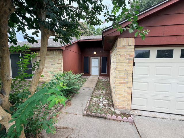 2731 Flintrock Circle, Houston, TX 77067