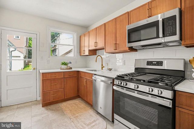 1407 SURREY LN, Wynnewood, PA 19096