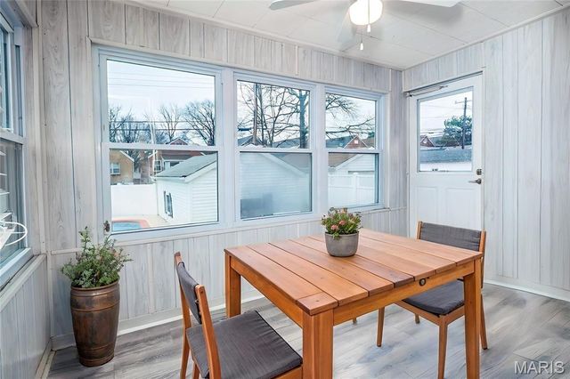 5689 Pernod Avenue, St Louis, MO 63139