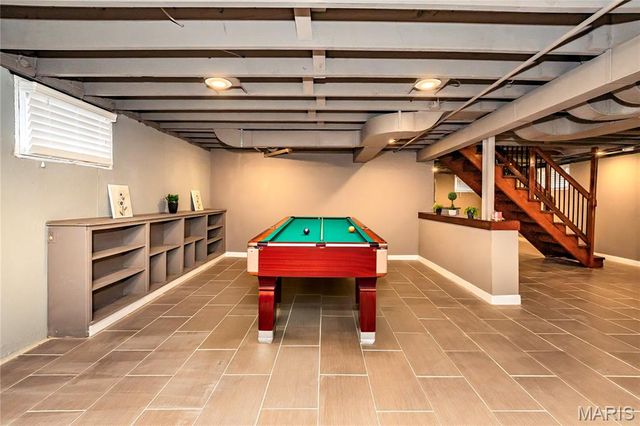 5689 Pernod Avenue, St Louis, MO 63139