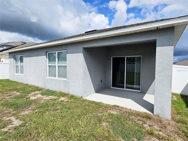 3021 COUNTRY CLUB CIRCLE, Winter Haven, FL 33881