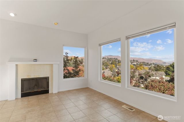 301 Canyon Place, Wenatchee, WA 98801