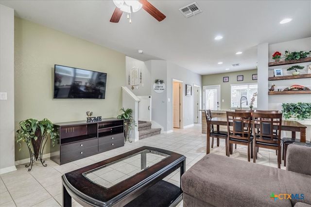 151 Friendship Oak Drive, San Marcos, TX 78666