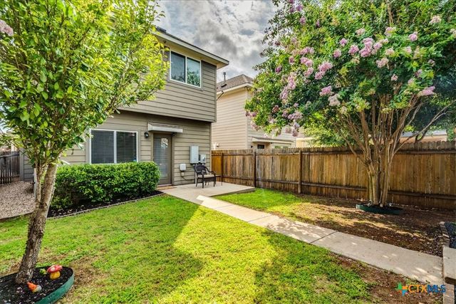 151 Friendship Oak Drive, San Marcos, TX 78666