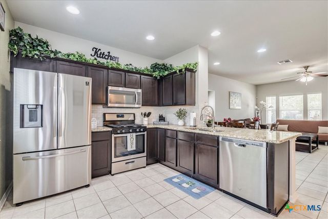 151 Friendship Oak Drive, San Marcos, TX 78666