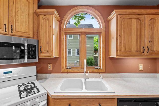 307 S 62nd STREET, Milwaukee, WI 53214