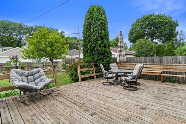 307 S 62nd STREET, Milwaukee, WI 53214