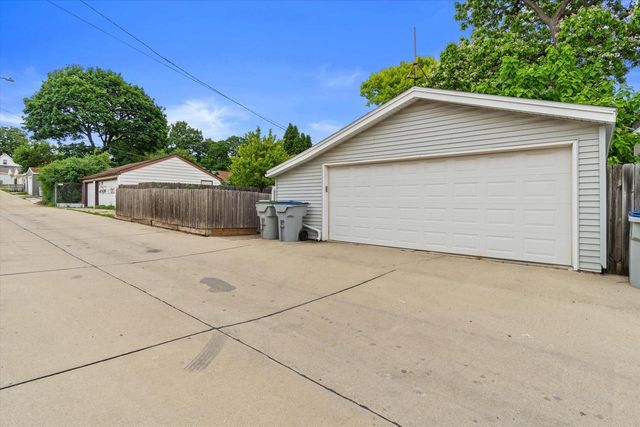 307 S 62nd STREET, Milwaukee, WI 53214