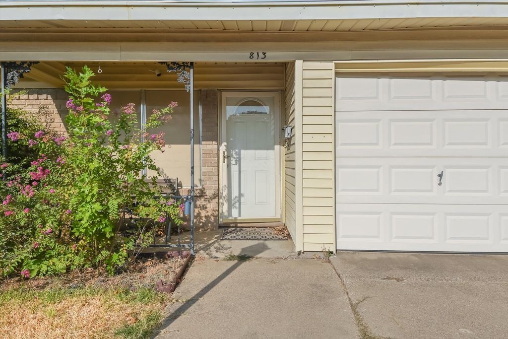 813 Jerry Lane, Bedford, TX 76022 — photo 5