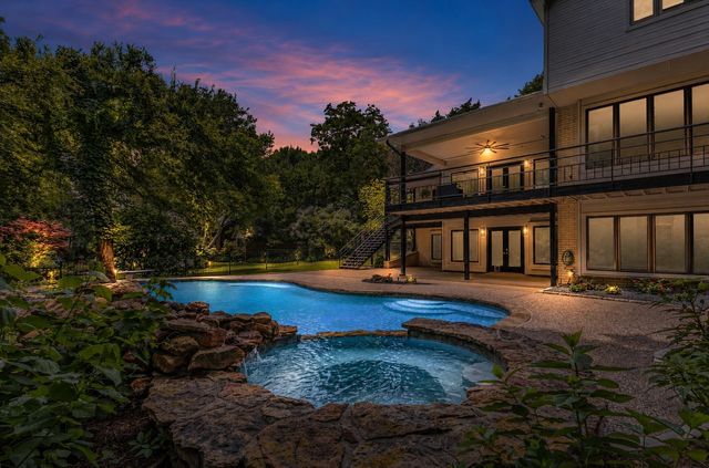 125 Shepherds Glen Road, Heath, TX 75032