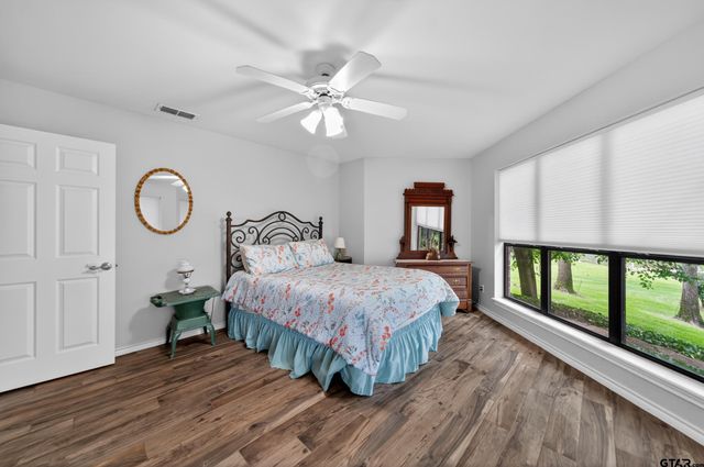 18809 Lazy Ln, Flint, TX 75762