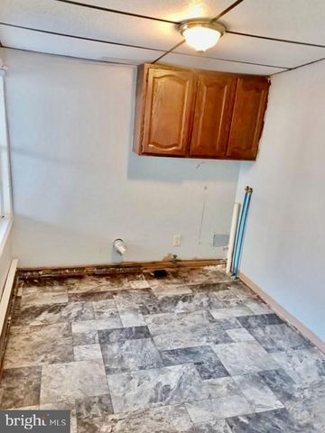 100 N JOHN ST, Girardville, PA 17935