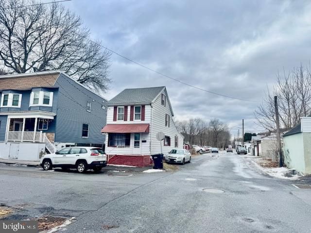 100 N JOHN ST, Girardville, PA 17935