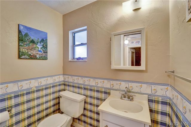 8 SJ Kellner Boulevard, Beverly Hills, FL 34465