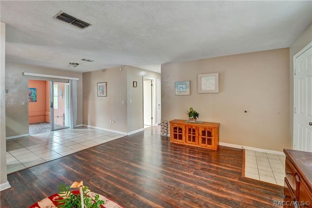 8 SJ Kellner Boulevard, Beverly Hills, FL 34465