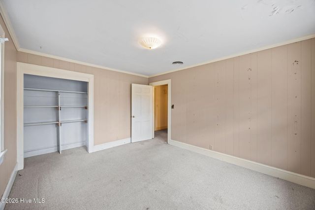 1709 S Elm Street, Greenville, NC 27858