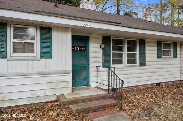 1709 S Elm Street, Greenville, NC 27858