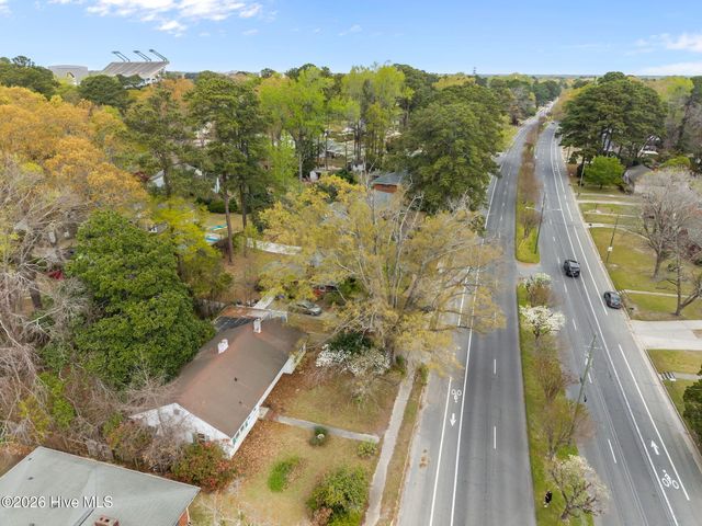 1709 S Elm Street, Greenville, NC 27858