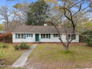 1709 S Elm Street, Greenville, NC 27858
