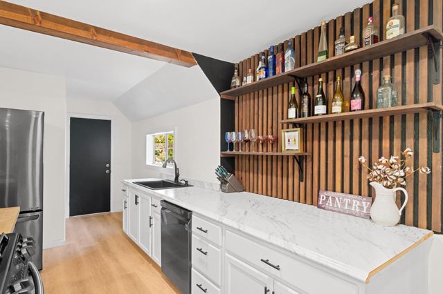 4934 Cedar Dr, Camino, CA 95709