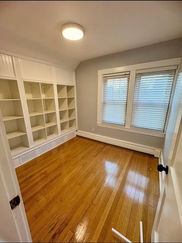 41 Cleveland Ave 41, Braintree, MA 02184