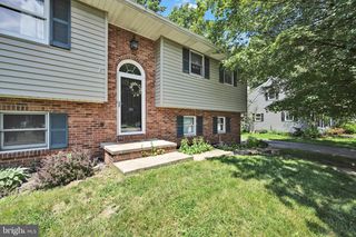 30 CHESTNUT RUN, Elizabethtown, PA 17022