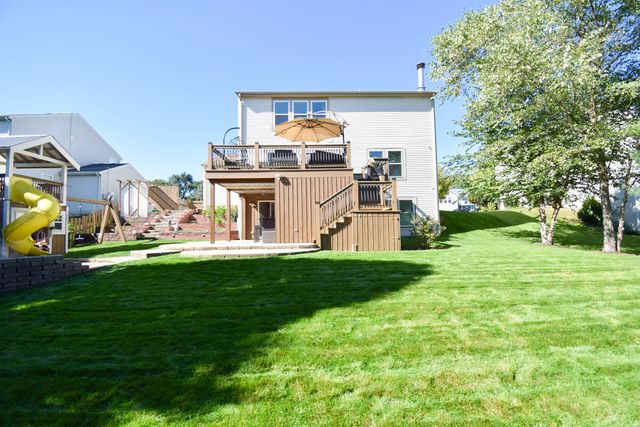 2002 Kennedy Drive, Mchenry, IL 60050