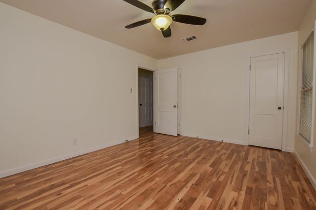 206 N Bishop Street, San Angelo, TX 76901