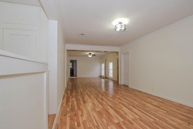 206 N Bishop Street, San Angelo, TX 76901