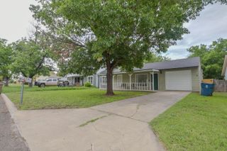 206 N Bishop Street, San Angelo, TX 76901