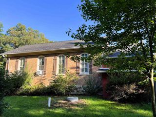 9920 STATE ROAD 22, Wild Rose, WI 54984