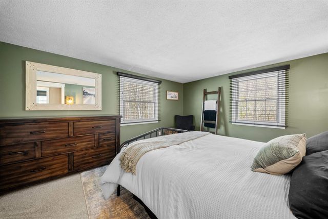 47 Edwards Mill Road, Chester, NH 03036