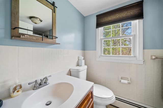 47 Edwards Mill Road, Chester, NH 03036