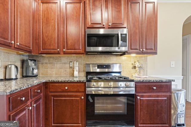362 Plymstock Drive, Mcdonough, GA 30253