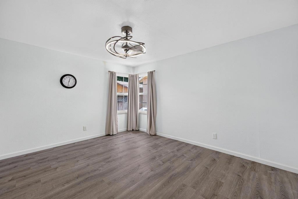 Image 16 of property listing at 55 Hill Avenue, Watsonville, CA 95076